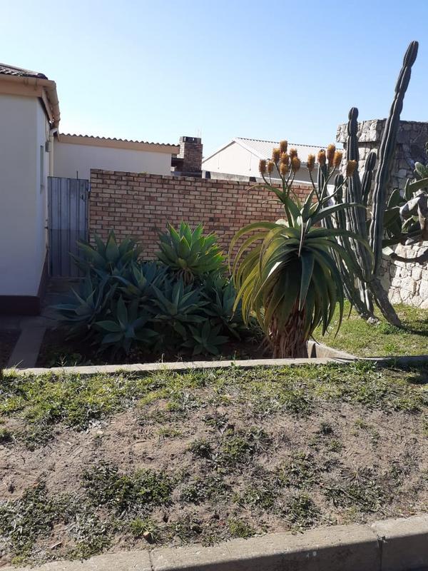 4 Bedroom Property for Sale in Albertinia Western Cape